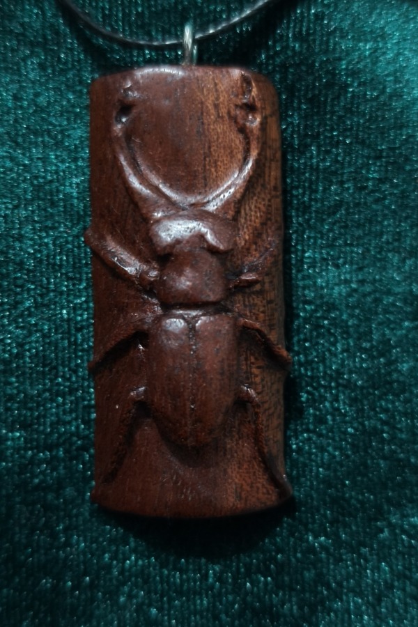 Geyik Böceği Kolye (Maun)